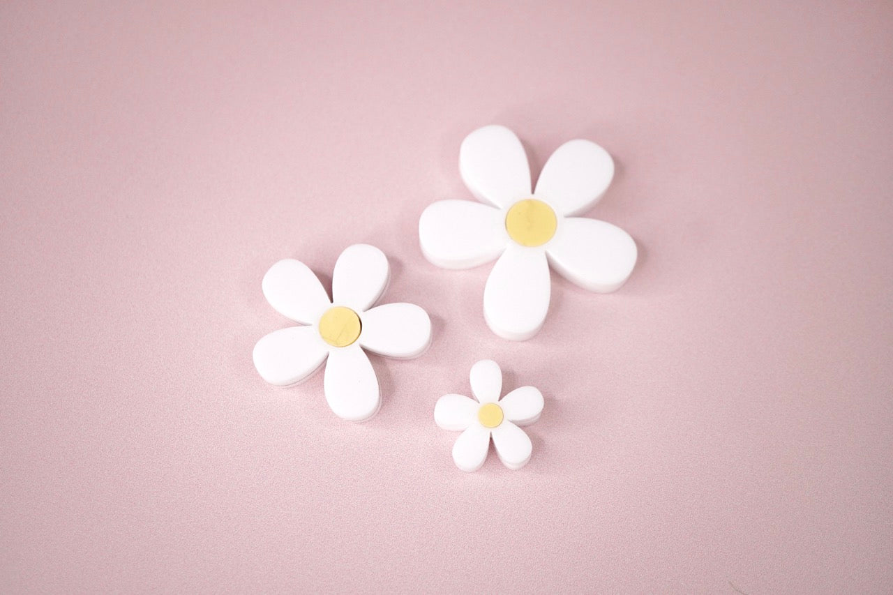 Daisy Flower Mini Charms